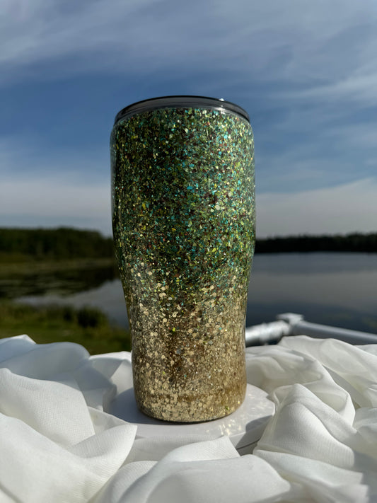 43. 30oz. Fabulous modern curve Drinking Tumbler