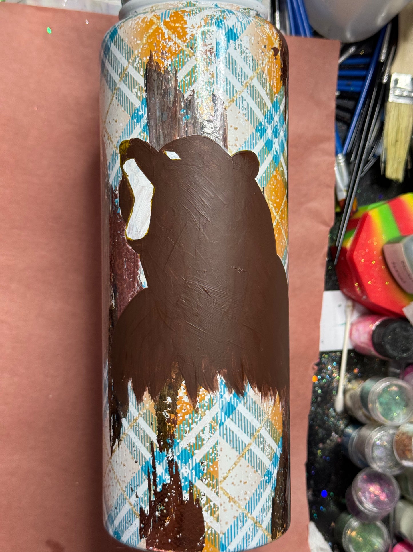 HAND PAINTED ROARING BEAR ON FOILS TUMBLER WAFFLE