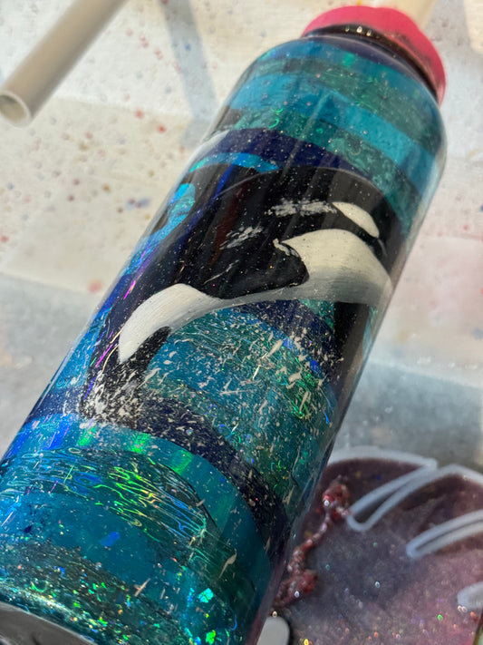 002 Orca Scene WAFFLE CUP