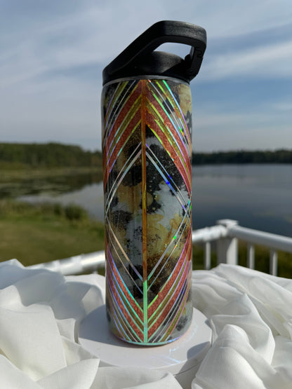 32. 20oz. Skinny Duo Abstract drinking tumbler
