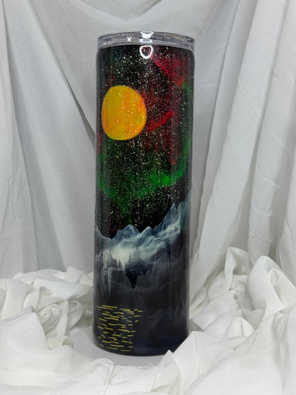 32. 30oz Straight Skinny Wolf Northern Lights drinking tumbler