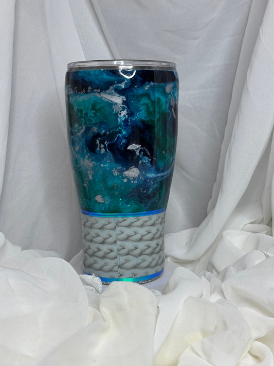 12. 30oz Modern Curve Hello Winter drinking tumbler