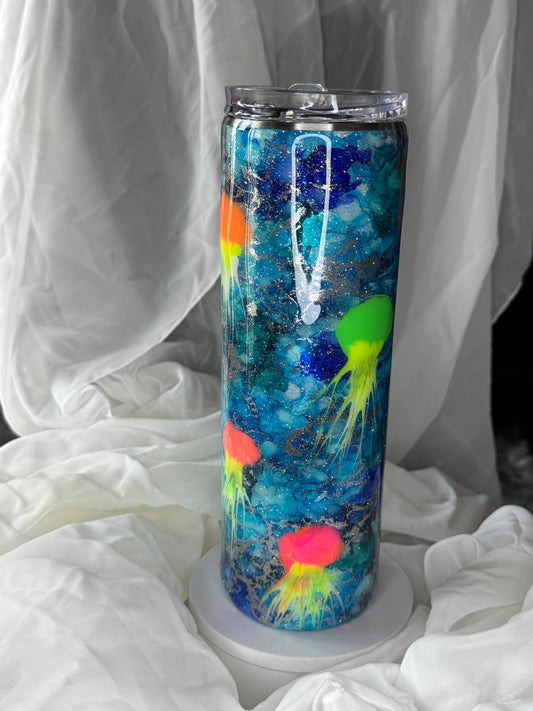 30oz Jelly Fish Skinny